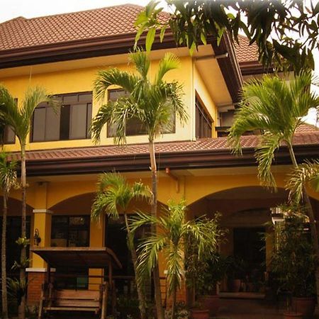 Casa Verde Boutique Hotel And Gardens Imus Exterior photo